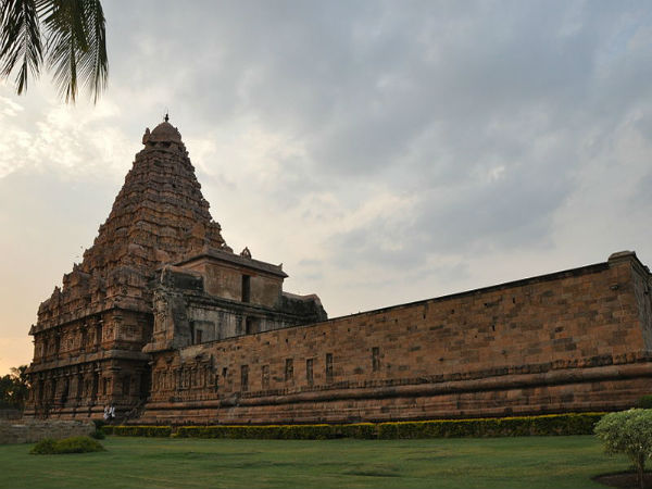 182 ಅಡಿ ಎತ್ತರದ ಗೋಪುರ