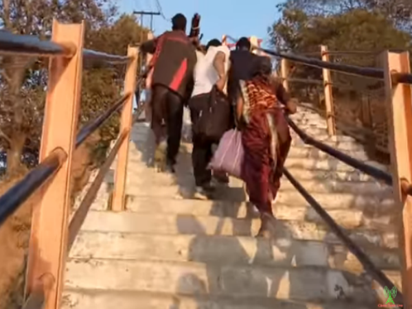 ಶಿವನಿಗೆ ತ್ರಿಶೂಲ ಸಮರ್ಪಣೆ
