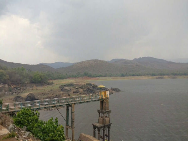 ರುಕ್ಮಾಂಗದಾ ರಾಯ ನಿರ್ಮಿಸಿದ್ದು