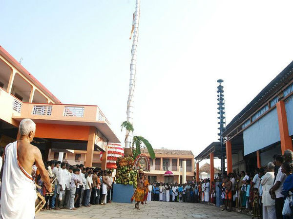 ಅನೇಕ ರಾಜವಂಶಜರಿಂದ ಆಳಲ್ಪಟ್ಟಿದೆ
