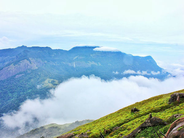 8 ಭಾಗಗಳಾಗಿ ಬೀಳುವ ಪರ್ವತ