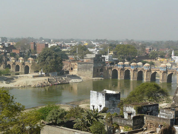 ಮೊಘಲ್ ರಚನೆಗಳಲ್ಲಿ ಒಂದು