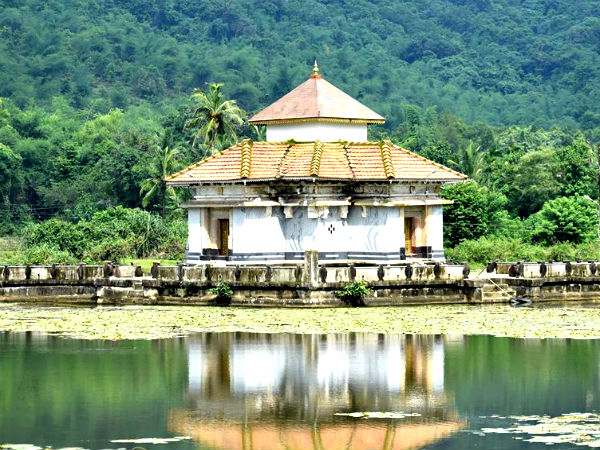 ಜಲಮಂದಿರ