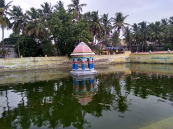 ಐದು ತೀರ್ಥಗಳಿವೆ