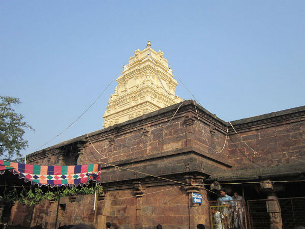 ದಂತಕಥೆಯ ಪ್ರಕಾರ