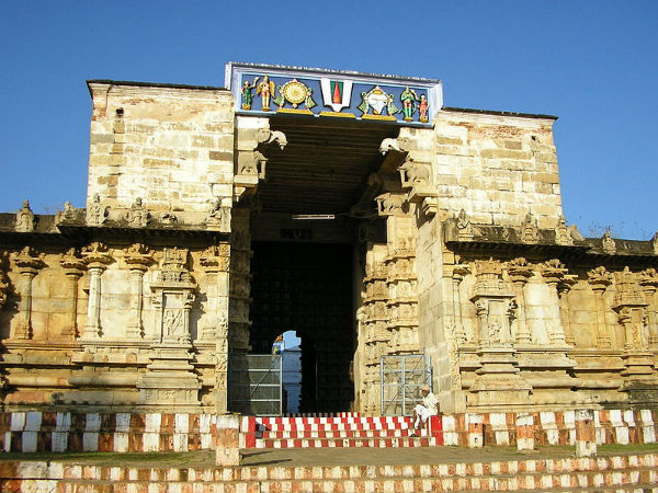 ದಂತಕಥೆಯ ಪ್ರಕಾರ