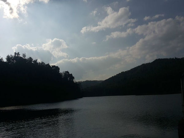 ಮಾನವ ನಿರ್ಮಿತ ಸರೋವರ
