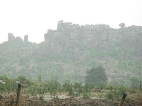 ಮಹೋಬಾ ತಲುಪುವುದು ಹೇಗೆ?