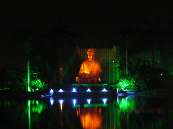 37 ಅಡಿ ಎತ್ತರದ ಪ್ರತಿಮೆ