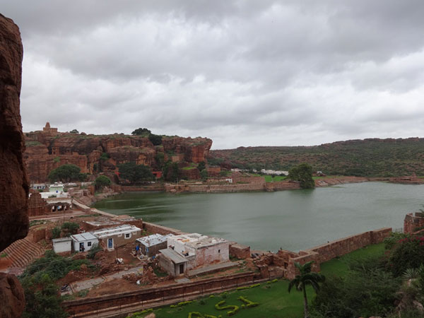 9) ಅಗಸ್ತ್ಯ ಸರೋವರ: