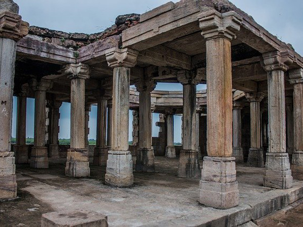 3. ಹಂಪಿಗೆ ಬದಲಾಗಿ, ಕರ್ನಾಟಕದ ಹಾಸನಕ್ಕೆ ಭೇಟಿ ನೀಡಿ