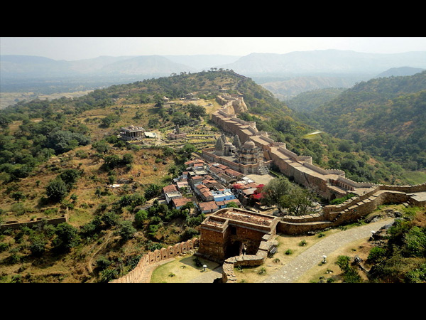 9. ಕುಂಬಲ್ಗಡ್ ಉತ್ಸವ, ರಾಜಸ್ಥಾನ
