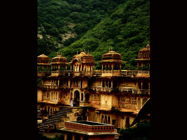 1.ಜೈಪುರ್