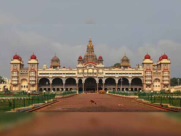26) ಕರ್ನಾಟಕ