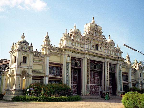 ಜಗನ್ಮೋಹನ ಅರಮನೆ ಮತ್ತು ಆರ್ಟ್ ಗ್ಯಾಲರಿ , ಮೈಸೂರು