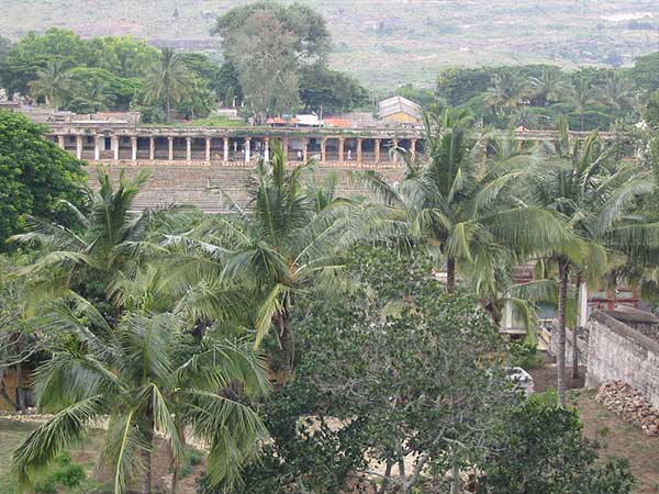 ಪುಷ್ಕರಣಿ ಕೊಳ
