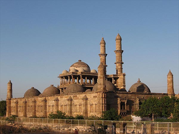 1) ಚಂಪನೇರ್-ಪಾವಗಡ್ ಪುರಾತತ್ವ ಉದ್ಯಾನ, ಗುಜರಾತ್