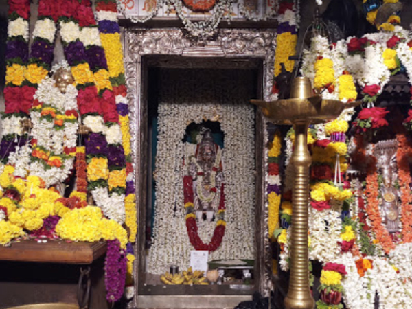 ಕಂಬದ ರಂಗನಾಥ ಸ್ವಾಮಿ ದೇವಾಲಯದ ವಿಶೇಷತೆಗಳು :